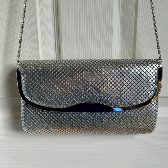 Beautiful Vintage Silver Disco Evening Purse | Silver Mesh Crossbody Bag - Picture 1 of 8
